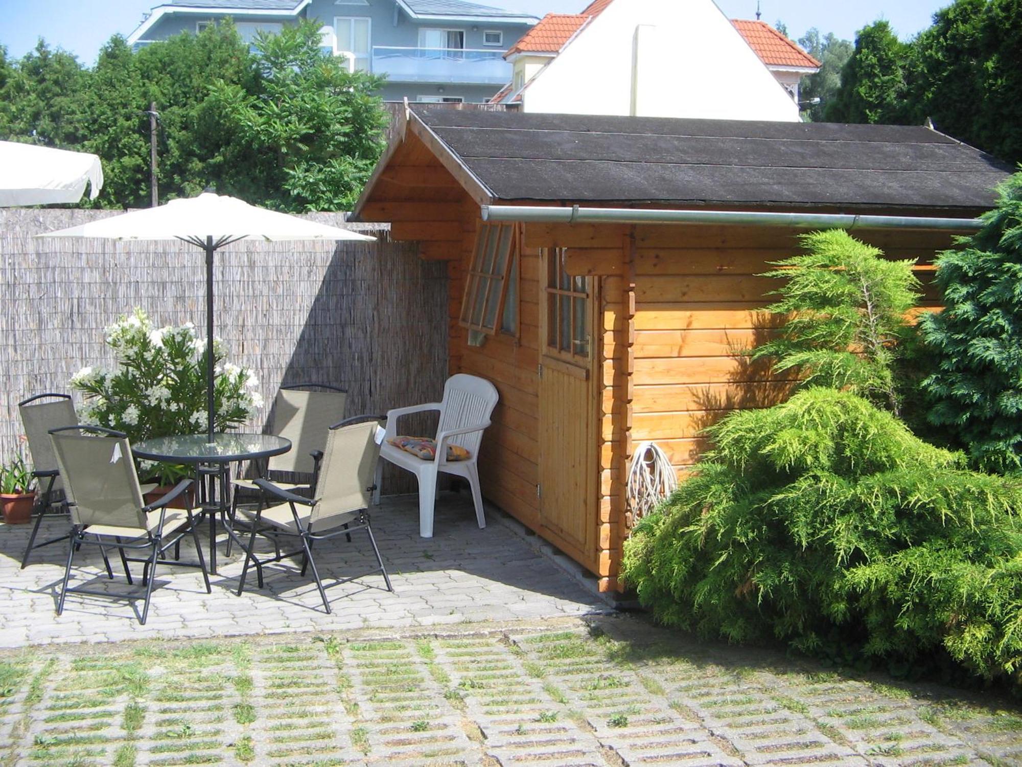Kaiser Apartman Hévíz Esterno foto